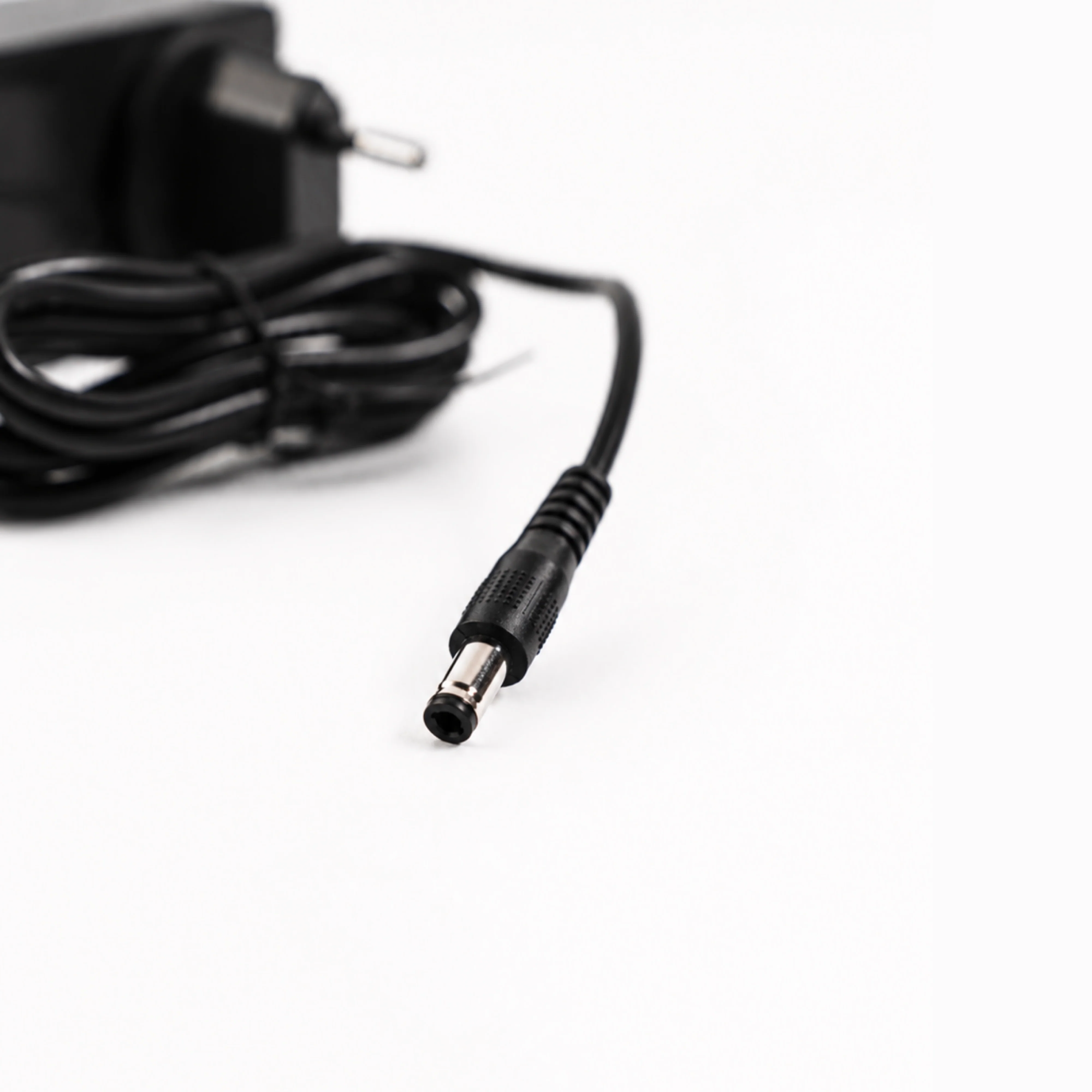 Reboots Ladegeräte & Kabel - Image 4